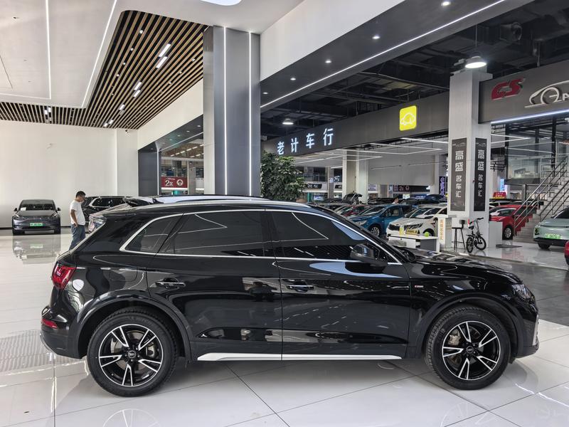 Audi Q5L, 2023 — фото 7 из 12
