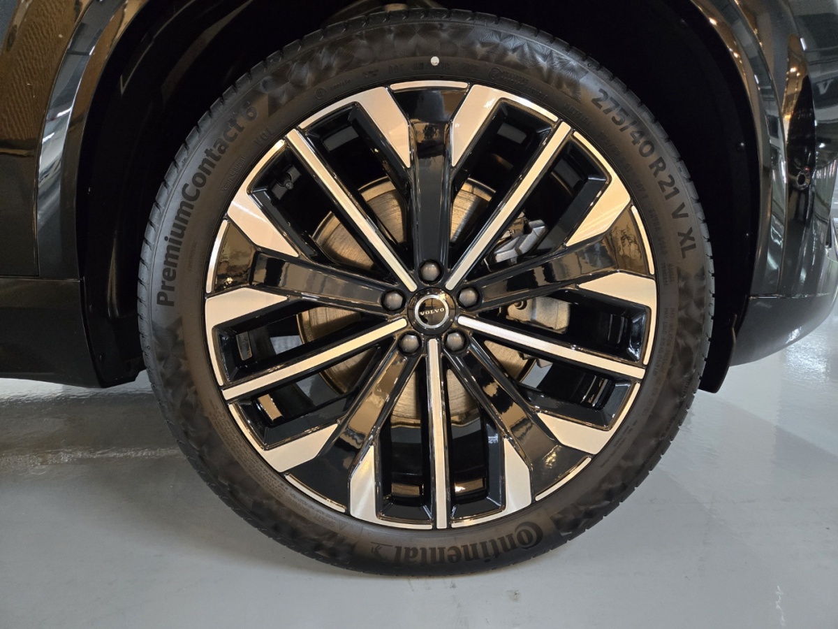 Volvo XC90, 2026 — фото 7 из 12