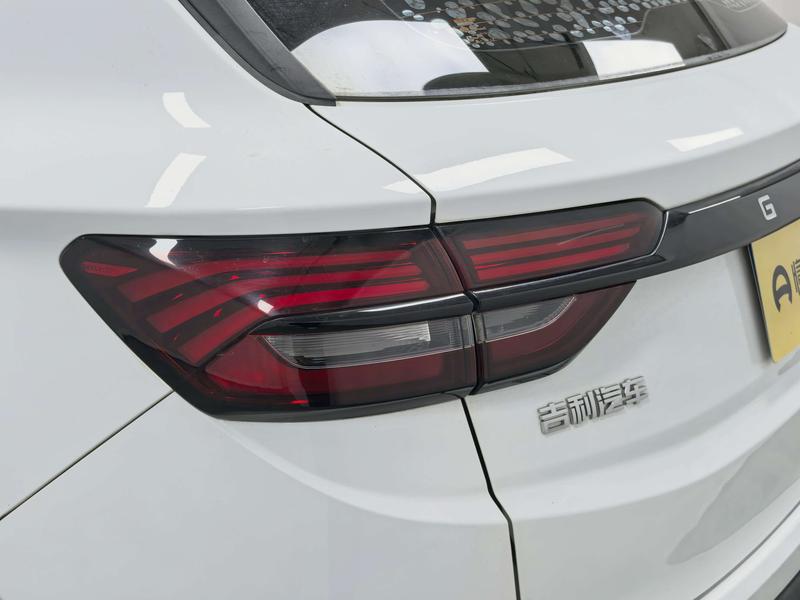 Geely Coolray, 2024 — фото 10 из 12