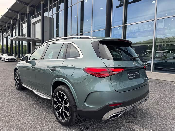 Mercedes-Benz GLC-Class Hybrid, 2026 — фото 4 из 9