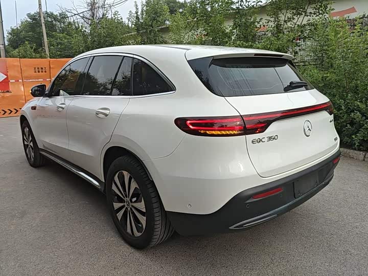 Mercedes-Benz EQC, 2021 — фото 5 из 9