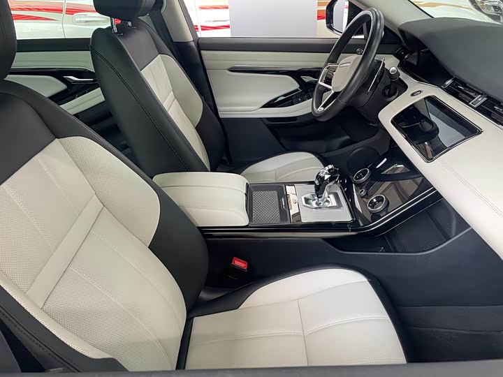 Land Rover Range Rover Evoque L, 2023 — фото 4 из 9