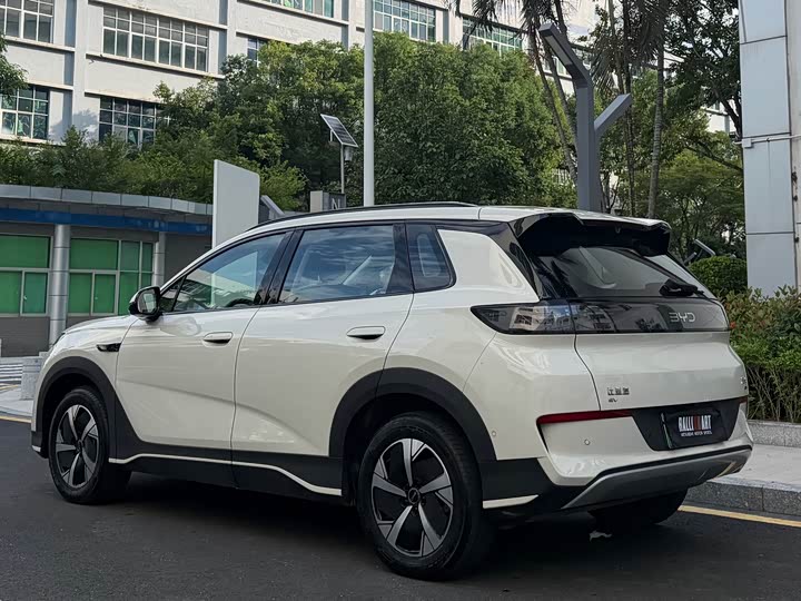 BYD Sea Lion 05 EV, 2025 — фото 4 из 9