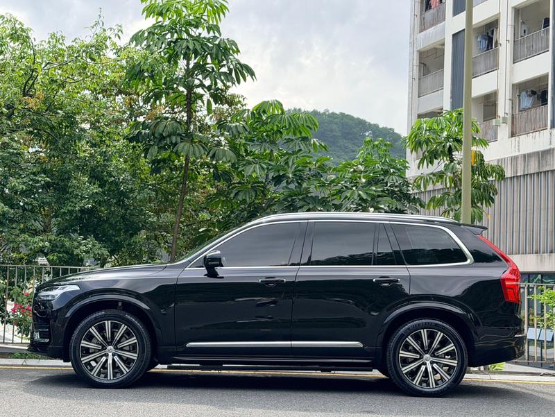 Volvo XC90, 2022 — фото 4 из 12