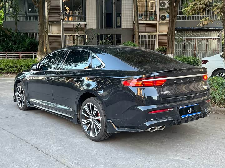 Geely Preface, 2024 — фото 6 из 9