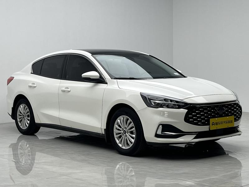 Ford Focus, 2021 — фото 3 из 12