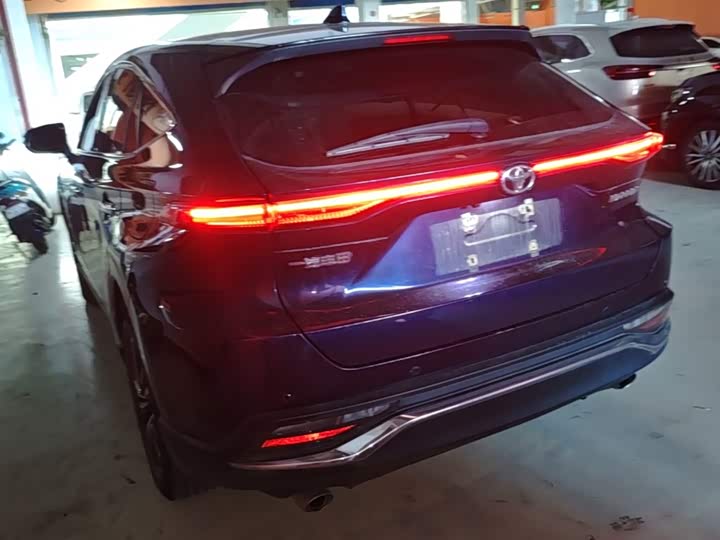 Toyota Harrier, 2022 — фото 5 из 9