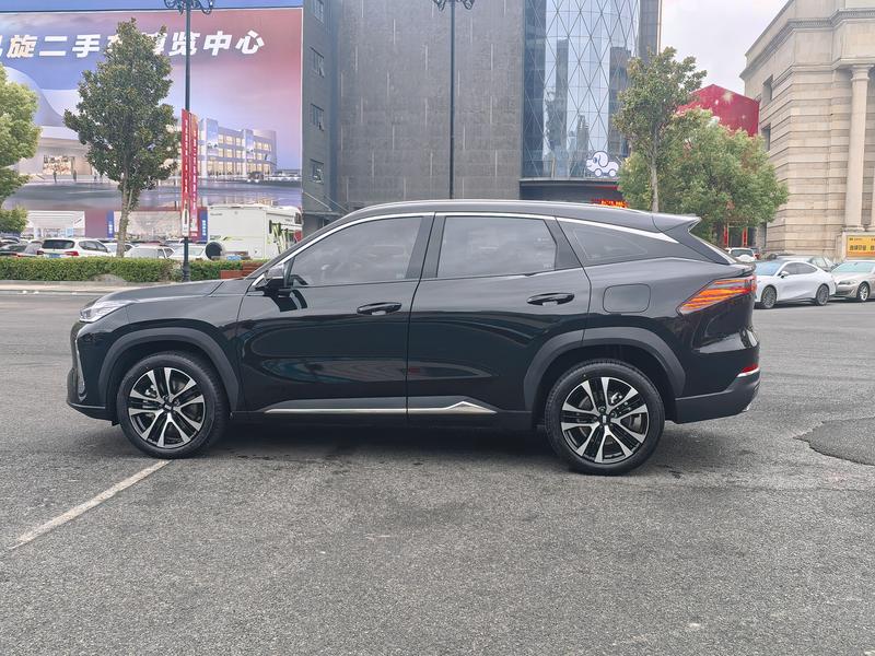Geely Galaxy M7, 2026 — фото 4 из 12