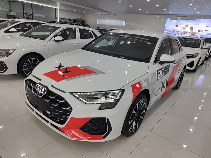 Audi A3, 2025 — фото 2 из 9