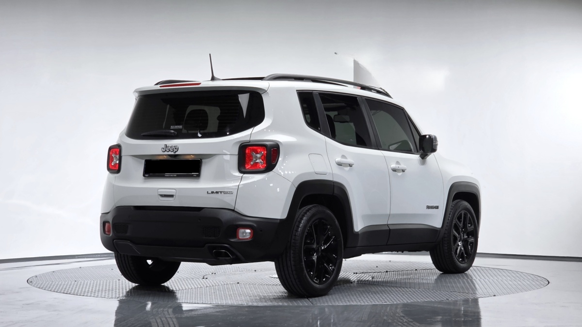Jeep Renegade, 2022 — фото 2 из 12