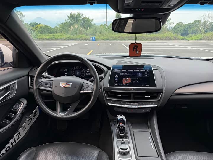 Cadillac CT5, 2023 — фото 8 из 9