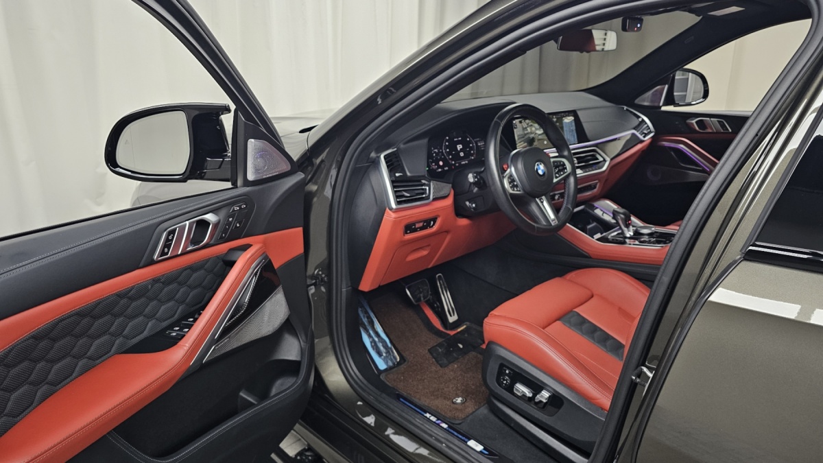 BMW X6 M, 2022 — фото 10 из 12