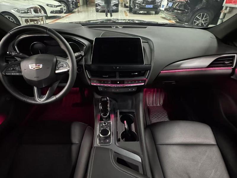 Cadillac CT5, 2022 — фото 8 из 12