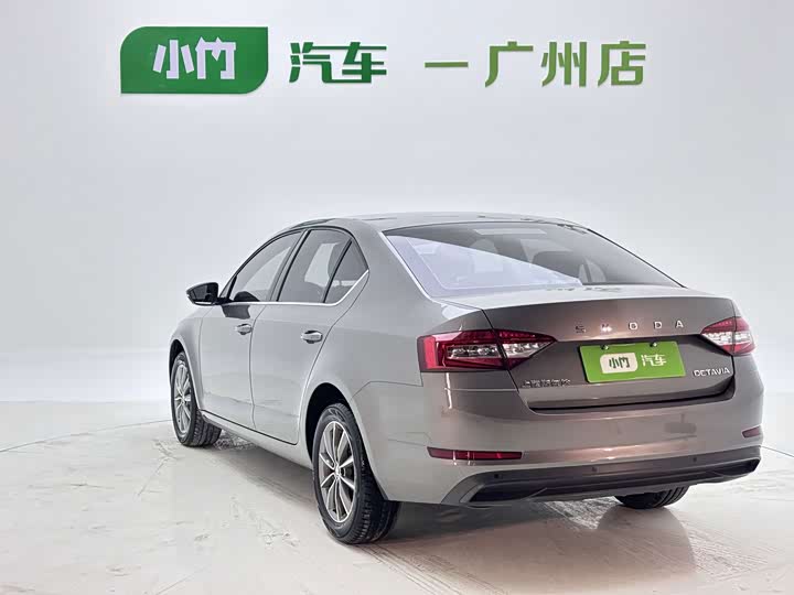 Skoda Octavia Pro, 2022 — фото 5 из 9