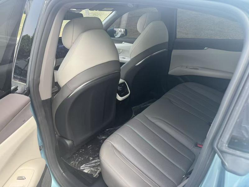 Changan Deepal L07, 2024 — фото 9 из 10