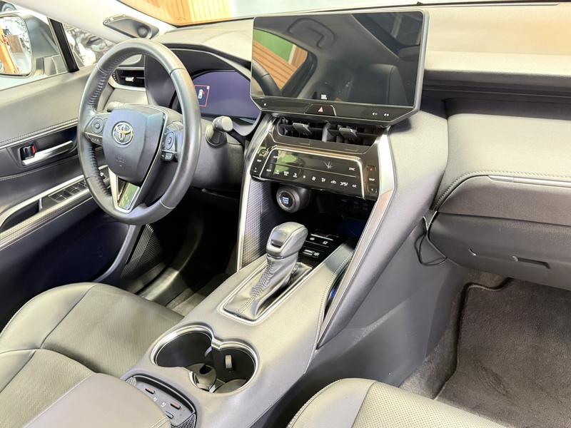 Toyota Venza, 2023 — фото 8 из 12
