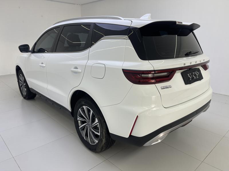 Geely Vision X6, 2022 — фото 4 из 12