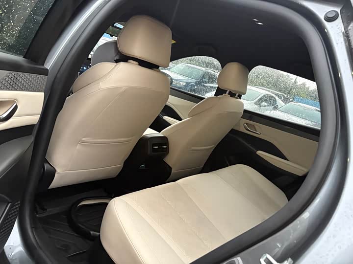 BYD Qin Plus, 2025 — фото 5 из 9