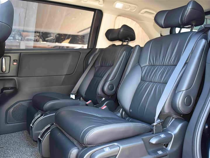 Honda Odyssey, 2022 — фото 7 из 9