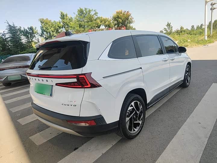 Hyundai Custo, 2022 — фото 7 из 9