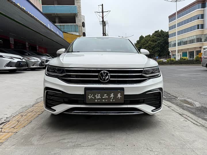 Volkswagen Tiguan L Pro, 2022 — фото 2 из 9