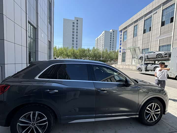 Audi Q3, 2023 — фото 4 из 9
