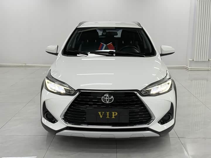 Toyota Yaris L Hatchback, 2021 — фото 2 из 9