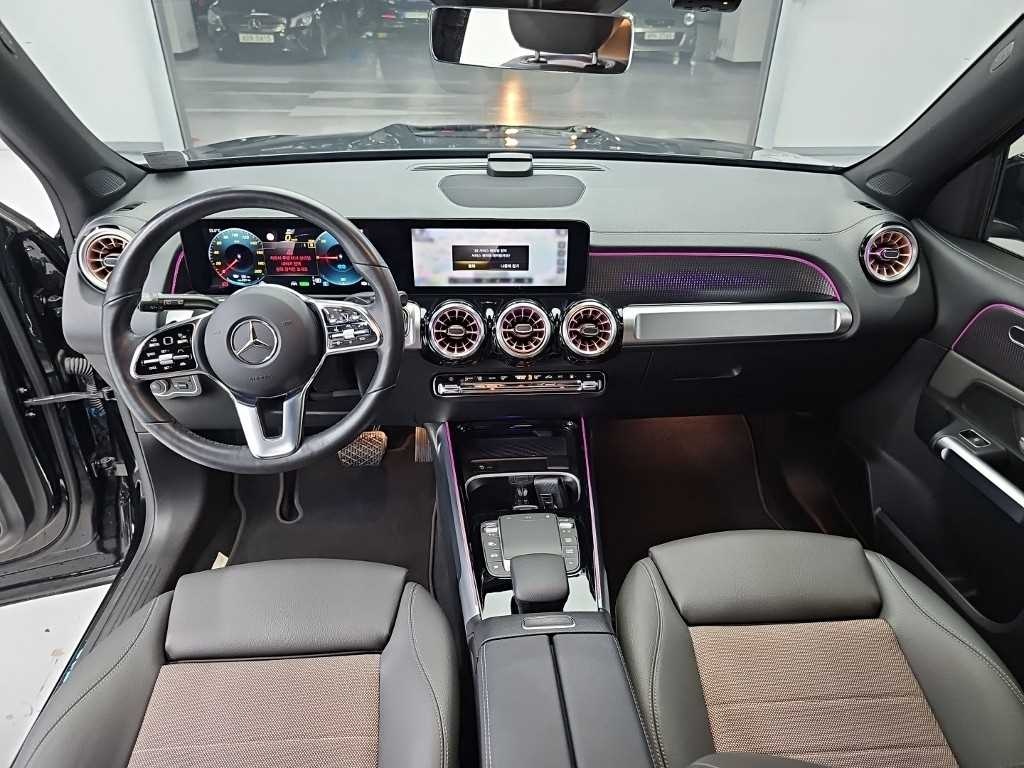 Mercedes-Benz EQB, 2023 — фото 7 из 12