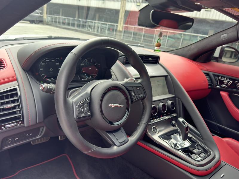 Jaguar F-Type, 2023 — фото 8 из 12