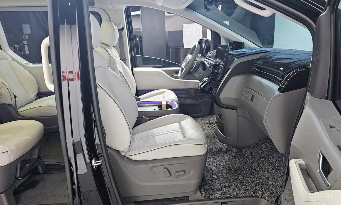 Hyundai Staria, 2022 — фото 10 из 12