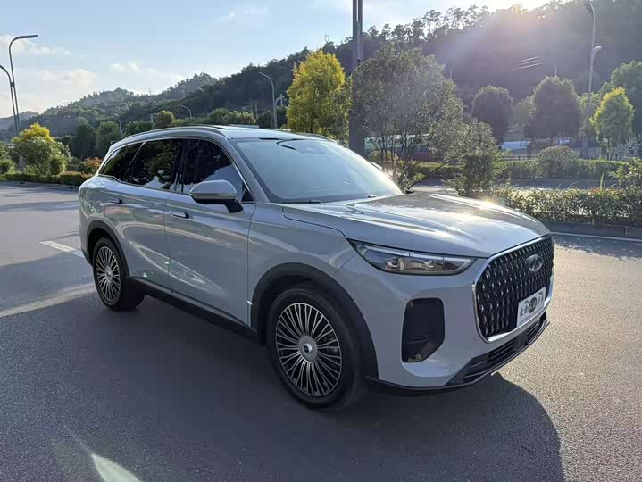 Chery Tiggo 8L, 2024 — фото 3 из 9