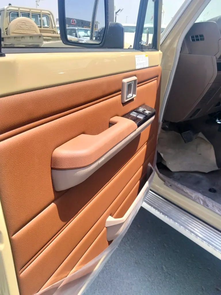 Toyota Land Cruiser 70 Series, 2026 — фото 6 из 10
