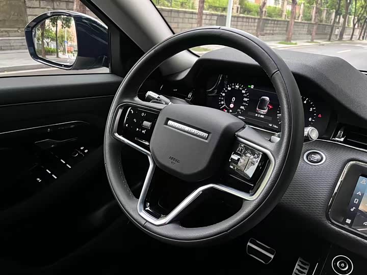 Land Rover Range Rover Evoque L, 2021 — фото 4 из 9
