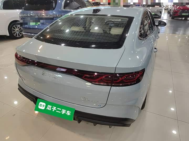 BYD Qin L, 2025 — фото 7 из 9
