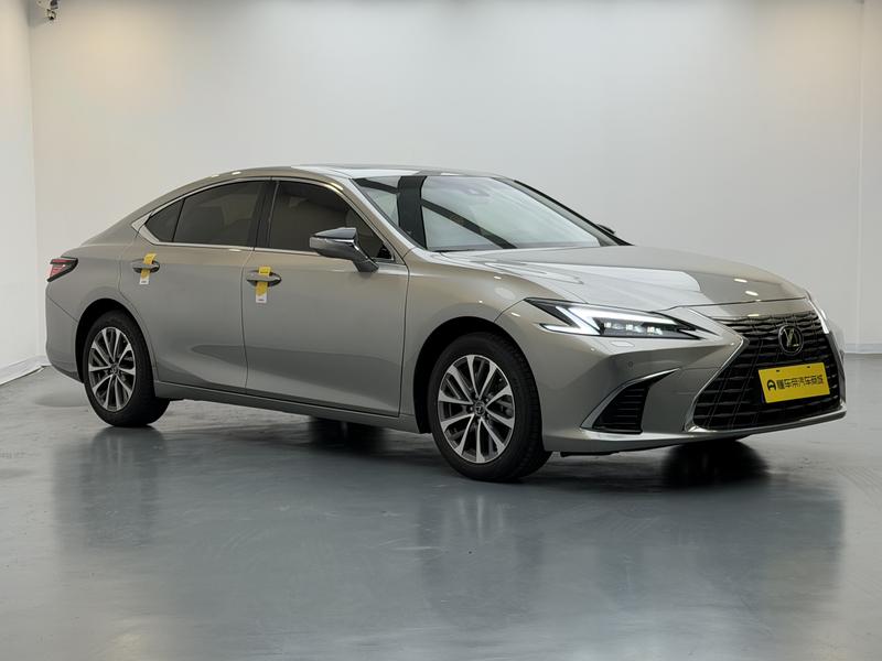 Lexus ES, 2025 — фото 3 из 12