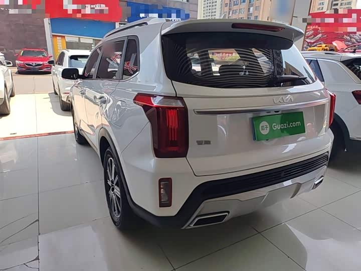 Kia Sportage GT-line, 2023 — фото 5 из 9