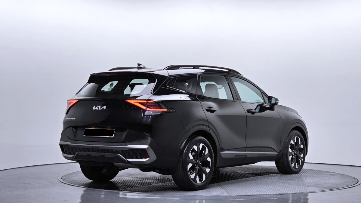 Kia Sportage, 2022 — фото 2 из 12