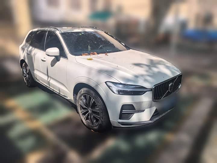 Volvo XC60, 2022 — фото 3 из 9