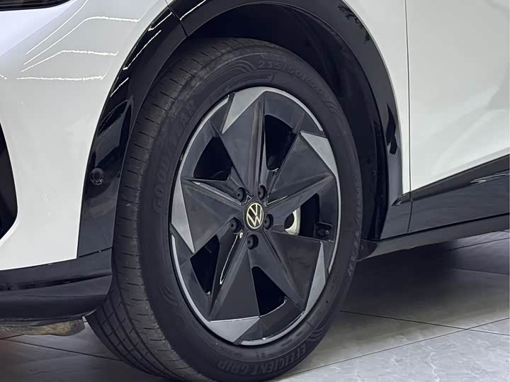 Volkswagen ID.Unyx 06, 2024 — фото 6 из 9