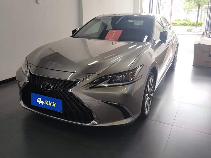 Lexus ES, 2022 — купить в Санкт-Петербурге под ключ