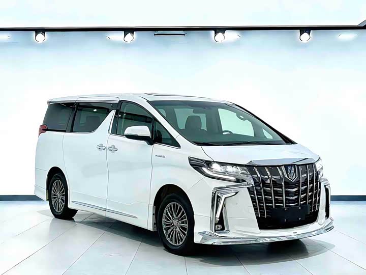 Toyota Alphard, 2022 — фото 3 из 9