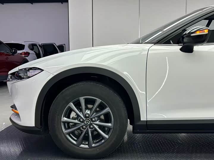 Mazda CX-4, 2023 — фото 8 из 9