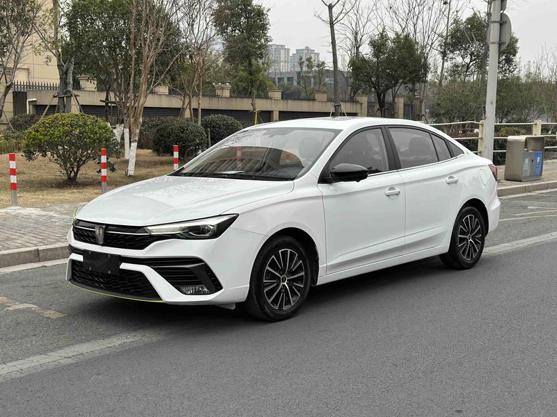Roewe i5, 2023 — купить в Белгороде под ключ