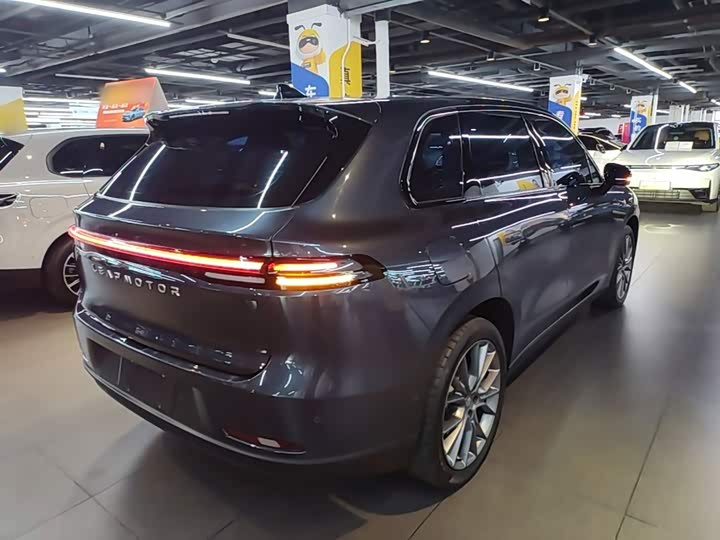 Leapmotor C10, 2025 — фото 7 из 9
