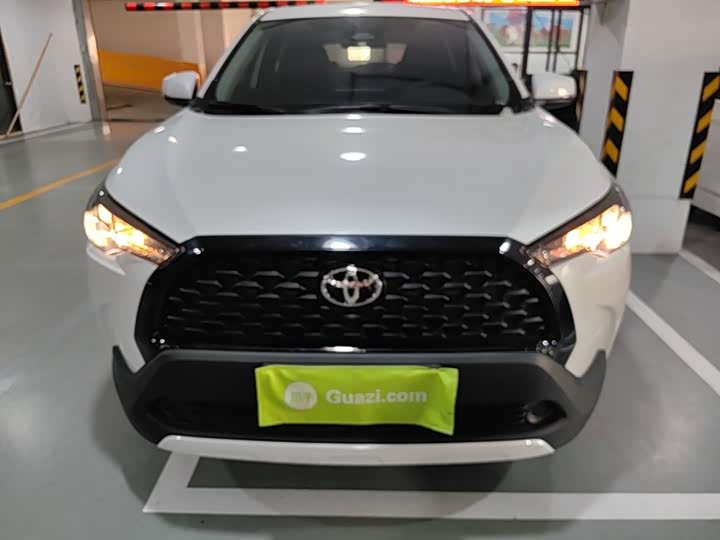 Toyota Corolla Cross, 2024 — фото 3 из 9