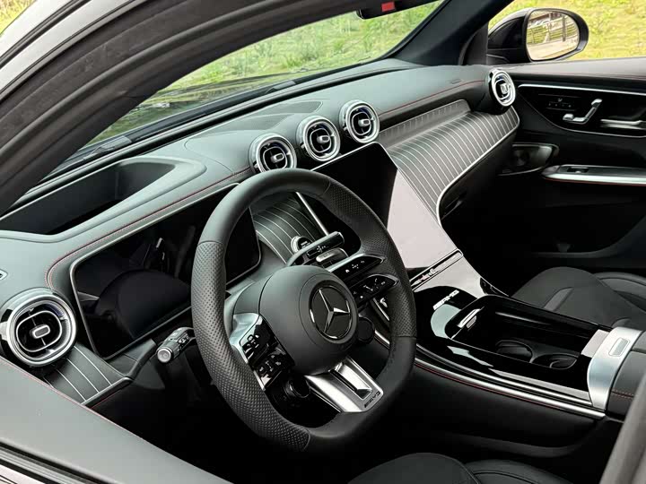 Mercedes-Benz GLC-Class AMG, 2025 — фото 9 из 9