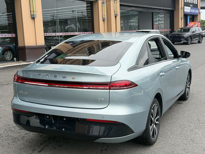 Roewe D6, 2025 — фото 6 из 9