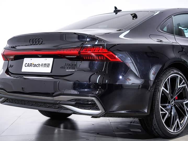 Audi A7L, 2025 — фото 6 из 9