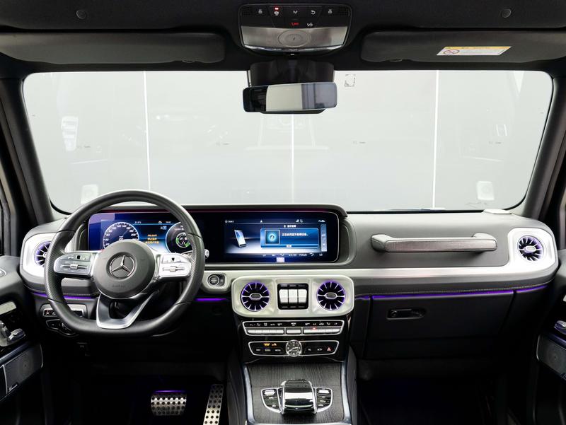 Mercedes-Benz G-Class, 2023 — фото 5 из 11