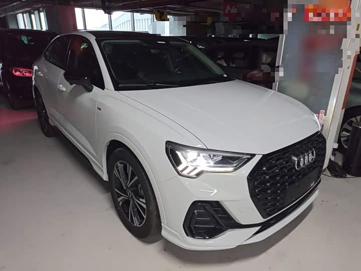 Audi Q3 Sportback, 2022 — фото 4 из 9